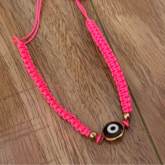 Bracelets - Picture 2 of 16